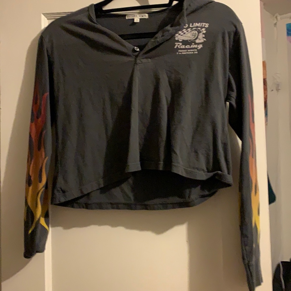 Cropped long sleeve